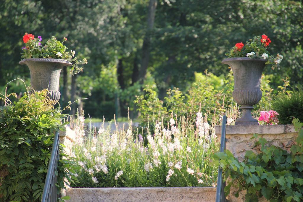 Bed and Breakfast Charmilles Des Cordeliers Paříž Exteriér fotografie