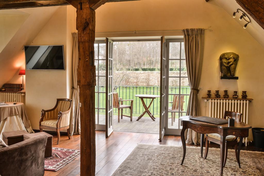 Bed and Breakfast Charmilles Des Cordeliers Paříž Pokoj fotografie